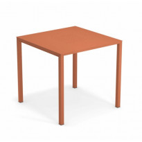 TABLE URBAN, Rouge d