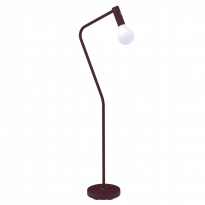 Lampe APLO de Fermob, avec pied de lampadaire, Cerise noire