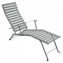 Chaise longue pliante BISTRO de Fermob, Gris lapilli