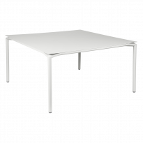 Table CALVI de Fermob, 140 x 140 cm, Blanc coton