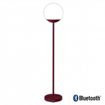 Lampadaire MOOON! de Fermob, H.134 cm, Cerise noire